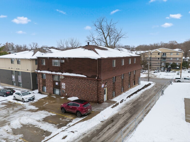 More Photos Of , Iowa City Multifamily For Sale