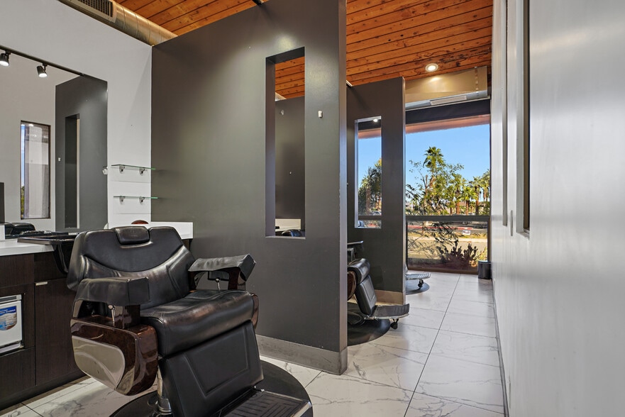 More Photos Of 750 E Tahquitz Canyon Way, Palm Springs Office For Lease