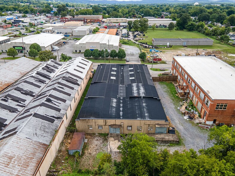 More Photos Of 2305 E 28th St, Chattanooga Industrial For Sale