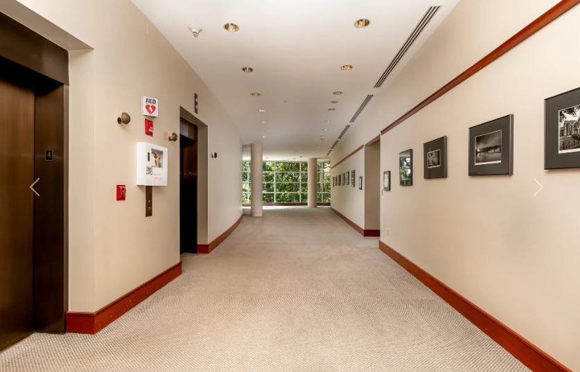 More Photos Of 10075 Red Run Blvd, Owings Mills Office For Lease
