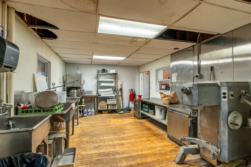 More Photos Of 328 W Front St, Berwick Restaurant For Sale