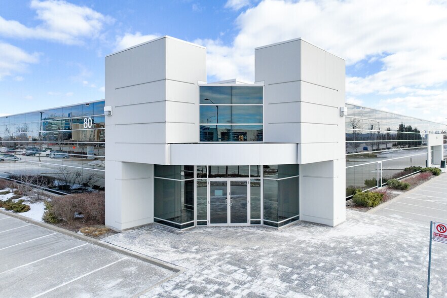 More Photos Of 80 Courtneypark Dr W, Mississauga Office For Lease