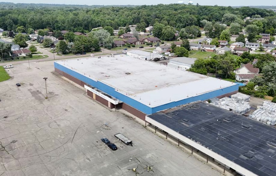 More Photos Of 4680 Caprice Dr, Middletown Industrial For Sale