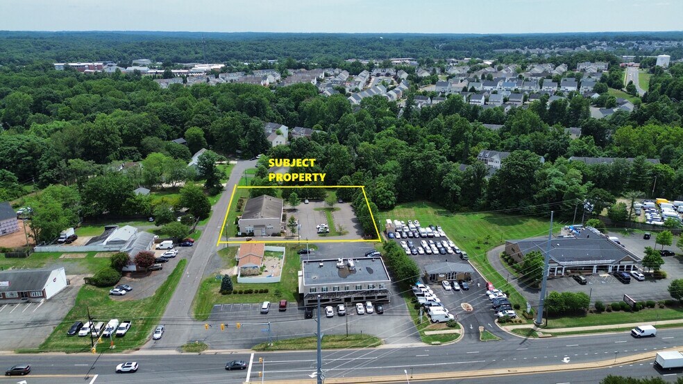 More Photos Of 8314 Browns Ln, Manassas Flex For Lease