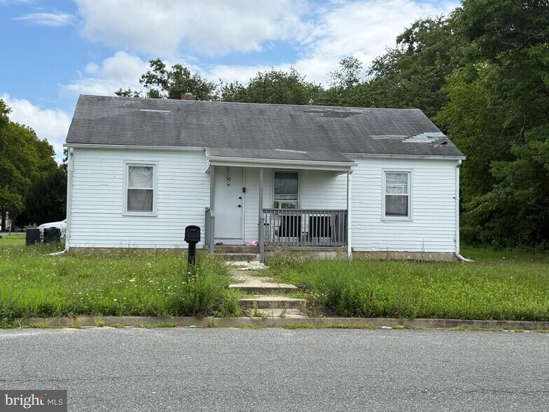 More Photos Of 26-36 Oakland St, Bridgeton Apartments For Sale