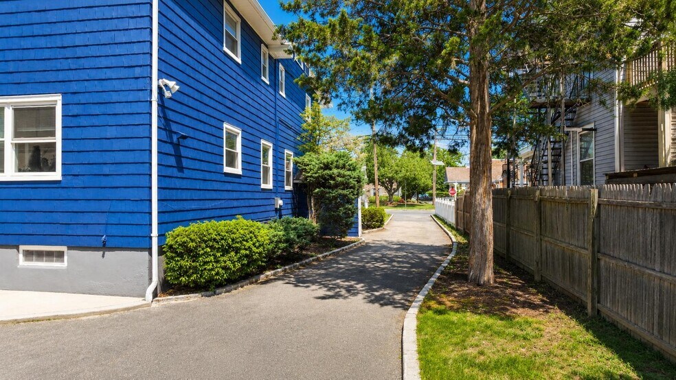 More Photos Of 69 W End Ave, Somerville Office Residential For Sale