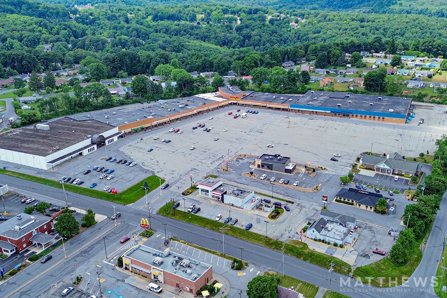 More Photos Of 1910 Minno Dr, Johnstown General Retail For Lease