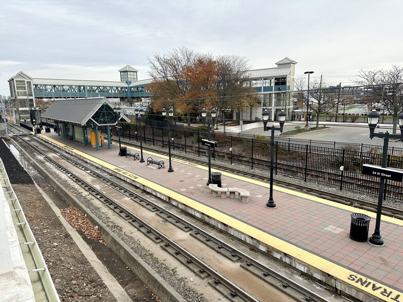 More Photos Of 534-548 Avenue E, Bayonne Office For Sale