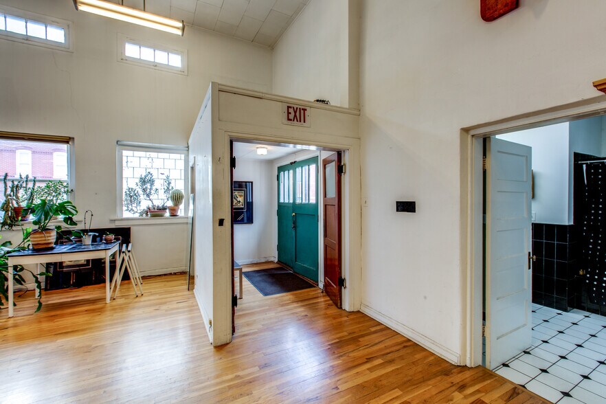 More Photos Of 2101-2111 W 29th Ave, Denver Loft Creative Space For Lease