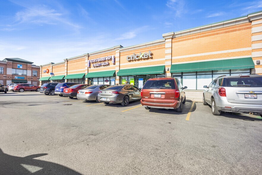 More Photos Of 3430 S Archer Ave, Chicago Storefront For Lease