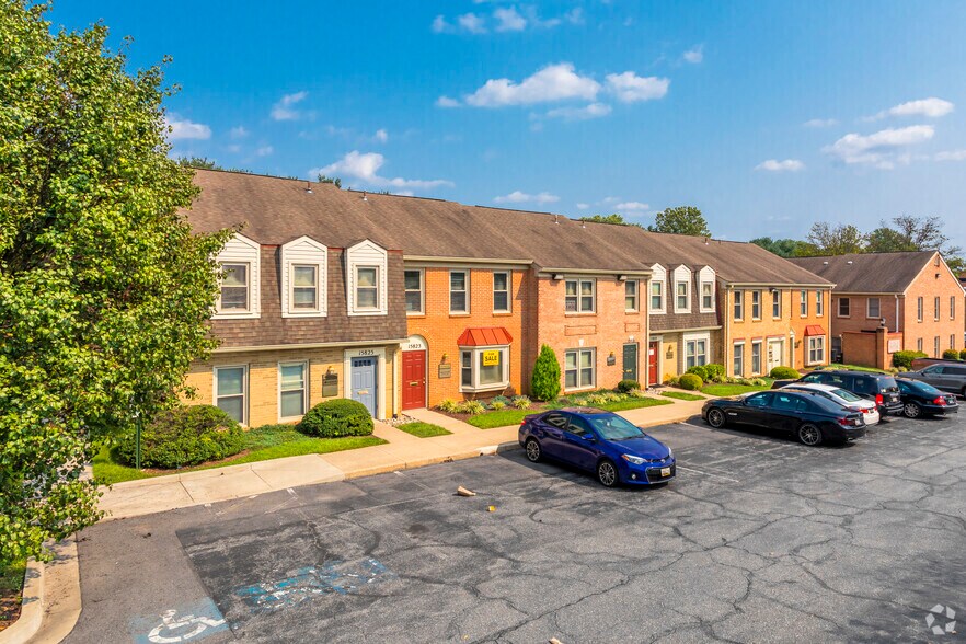 More Photos Of 15815-15825 Crabbs Branch Way, Derwood Office For Sale