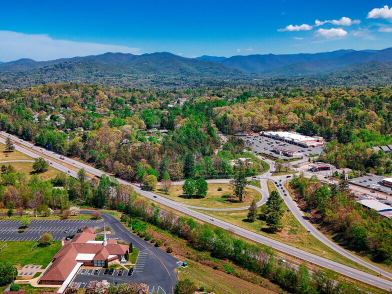 More Photos Of 99999 Blueberry Hill Rd, Asheville Land For Sale
