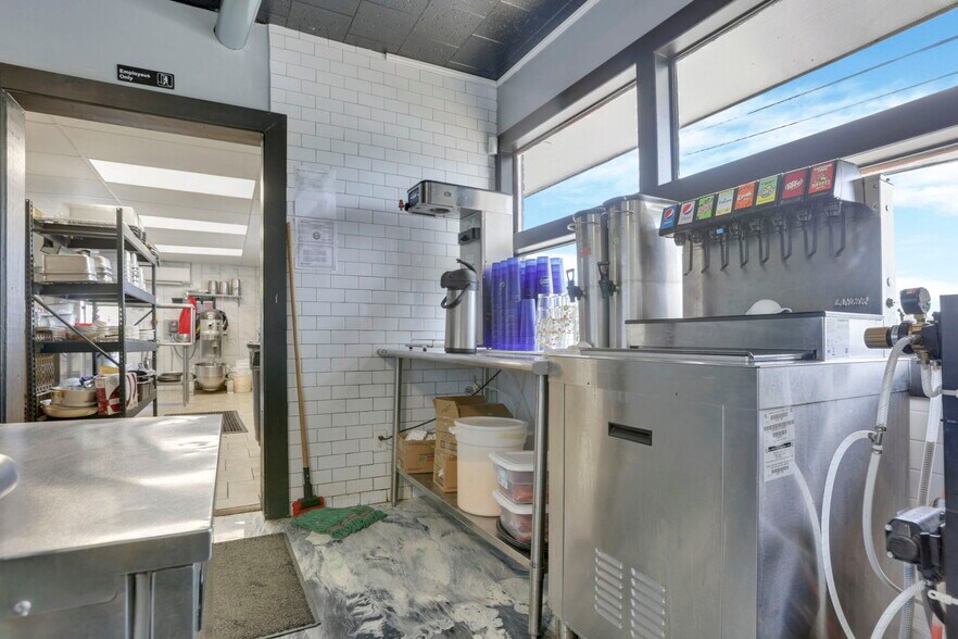 More Photos Of 609 Mill St, New Lexington Restaurant For Sale