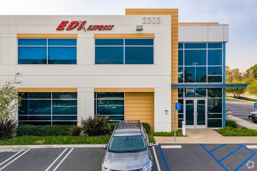 More Photos Of 2301-2305 W 190th St, Torrance Office For Sale