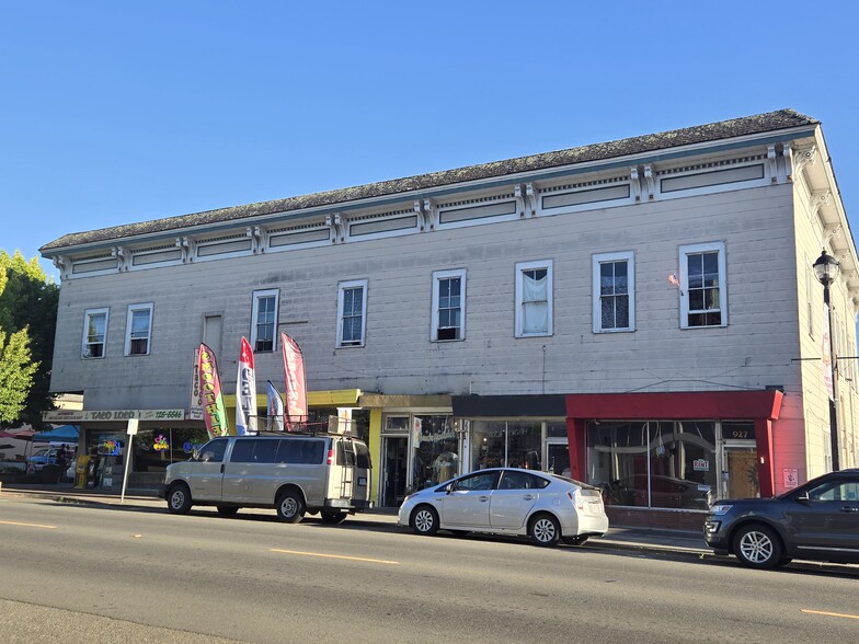 Primary Photo Of 931 Main St, Fortuna Showroom For Sale