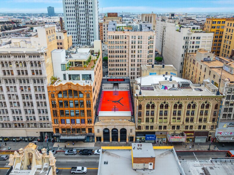 More Photos Of 618-622 S Broadway, Los Angeles Storefront Retail Office For Sale