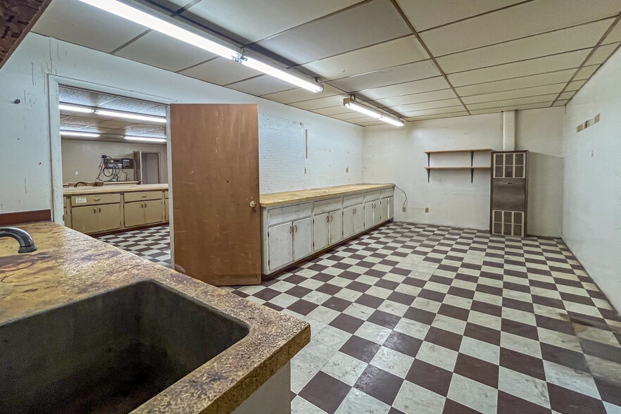 More Photos Of 1200 Bozeman Ave, Helena Warehouse For Sale