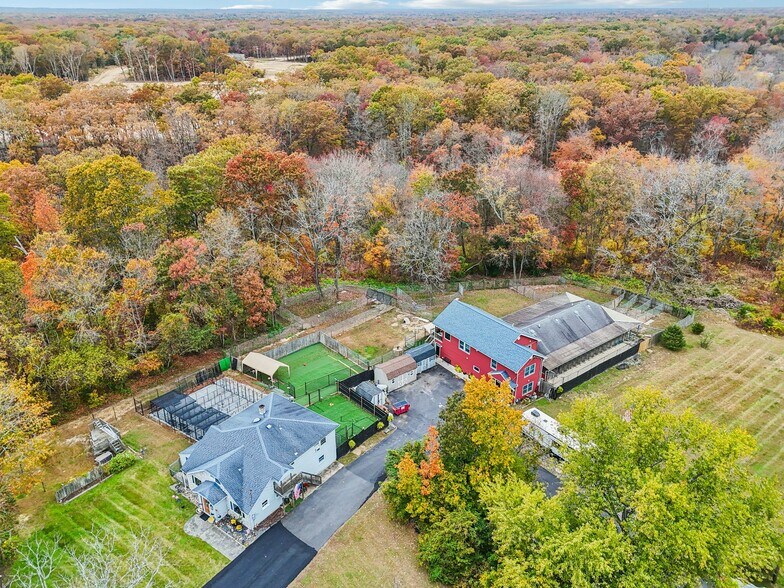More Photos Of 170 S Hope Chapel Rd, Jackson Specialty For Sale