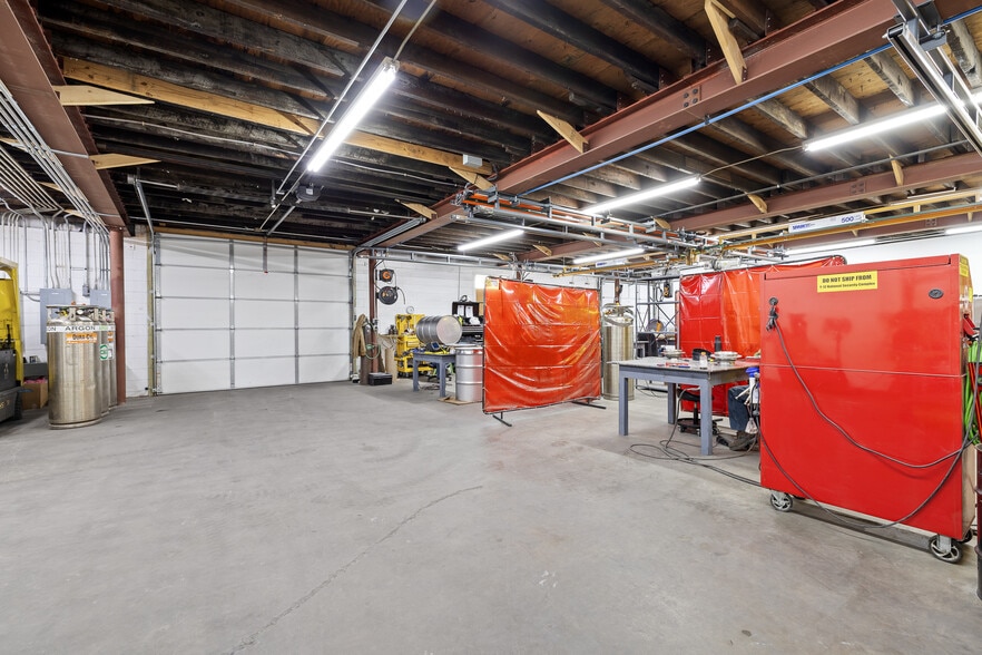 More Photos Of 3801 Dodds Ave, Chattanooga Warehouse For Lease