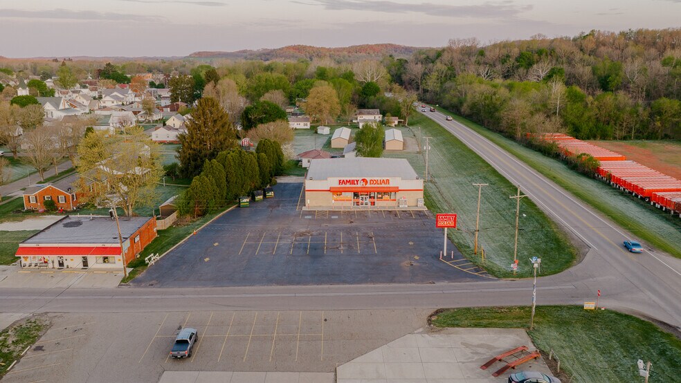 More Photos Of 207 S Carrollton St, Malvern Freestanding For Sale