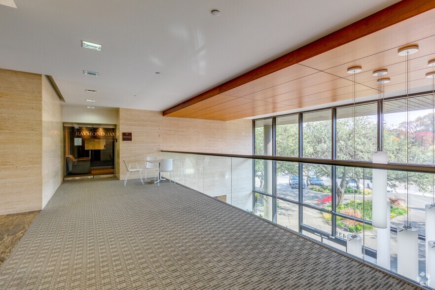 More Photos Of 2431 E 61st St, Tulsa Office For Lease