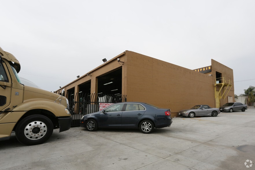 More Photos Of 245 E Valley Blvd, Rialto Service For Lease