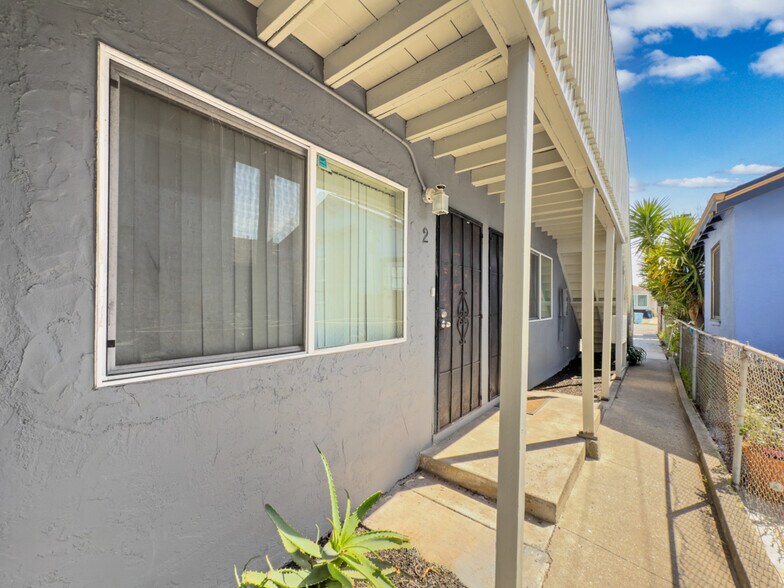 More Photos Of 1533 Julia St, Berkeley Multifamily For Sale
