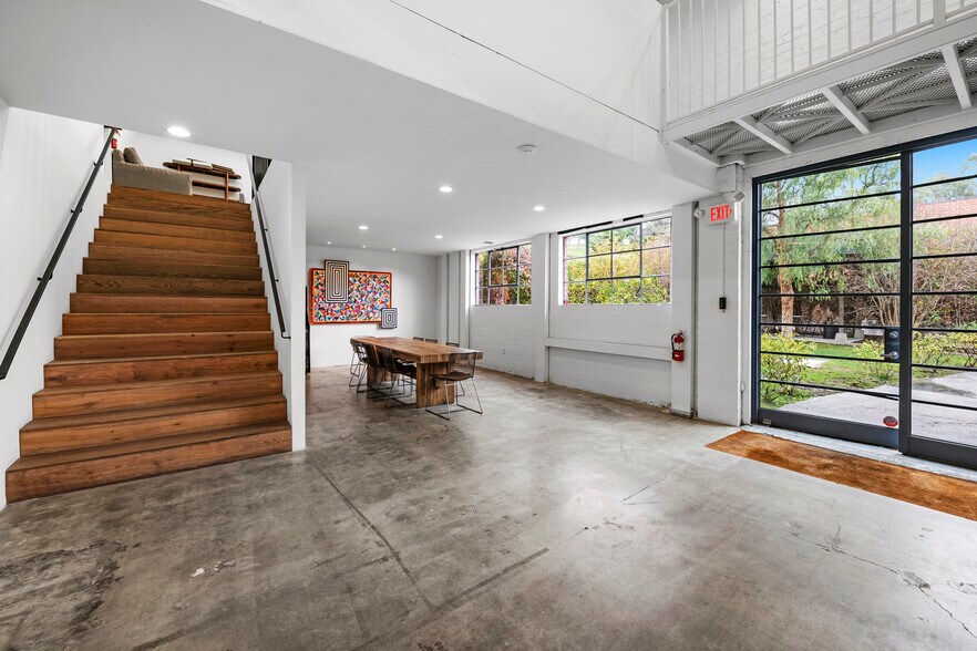 More Photos Of 11240 Playa Ct, Culver City Loft Creative Space For Sale