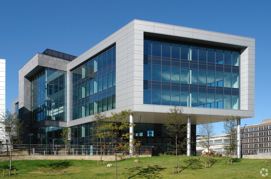 More Photos Of 1 Concourse Way, Sheffield Office For Lease