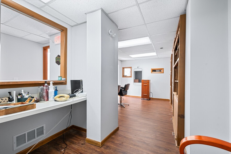 More Photos Of 5129 Liberty Ave, Pittsburgh Office Residential For Lease