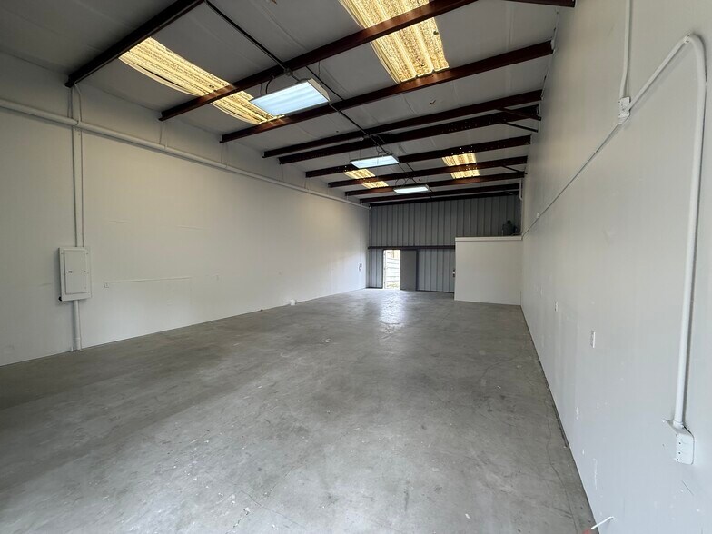 More Photos Of 4120 Horizon Ln, San Luis Obispo Warehouse For Lease