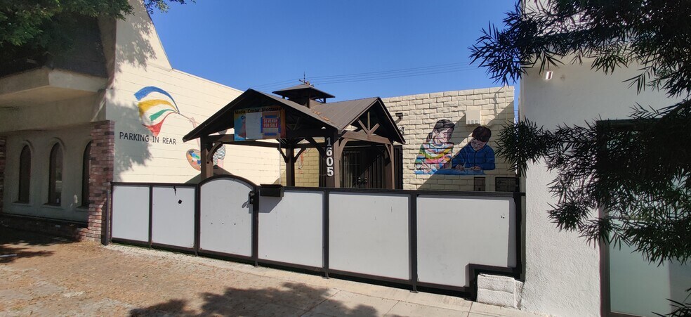 More Photos Of 1605 W Magnolia Blvd, Burbank Freestanding For Sale