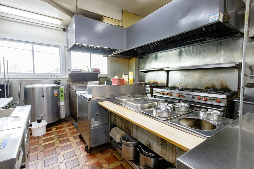 More Photos Of 134 W Lisbon St, Waynesburg Restaurant For Sale