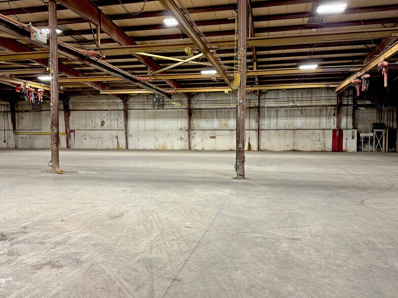 More Photos Of 115 Airport Rd, Selinsgrove Industrial For Lease