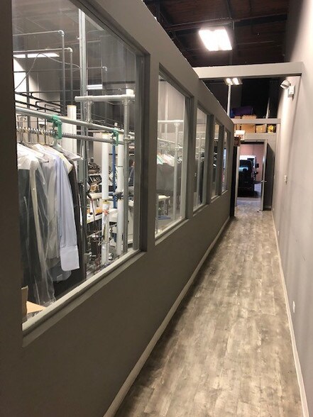 More Photos Of 1731-1749 N Elston Ave, Chicago General Retail For Lease