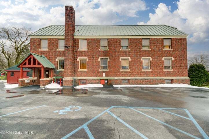 More Photos Of 24 Pine St, Amsterdam Religious Facility For Sale