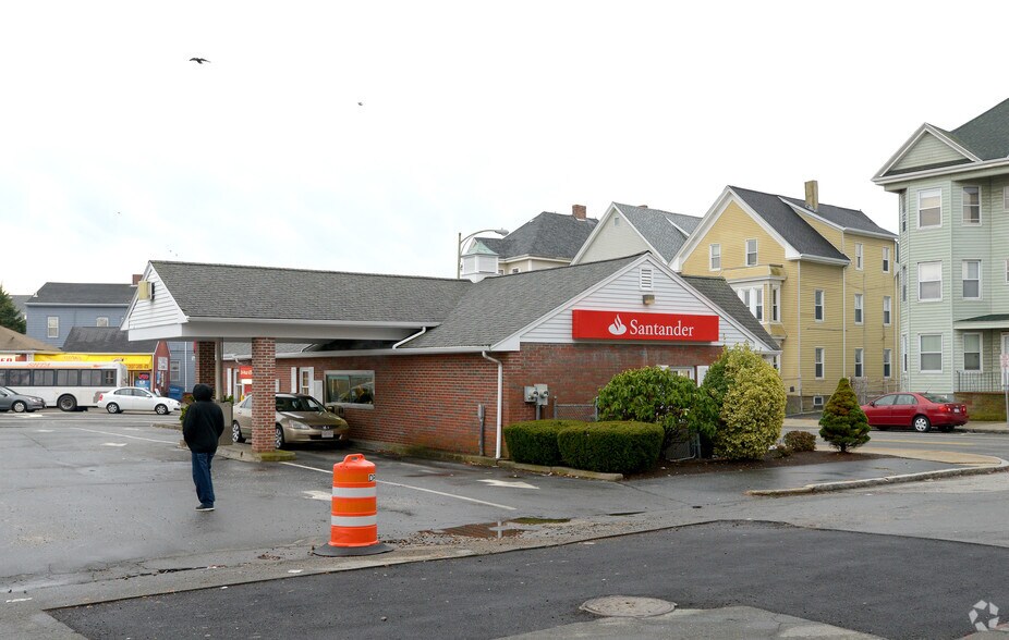 More Photos Of 58 County St, New Bedford Bank For Sale