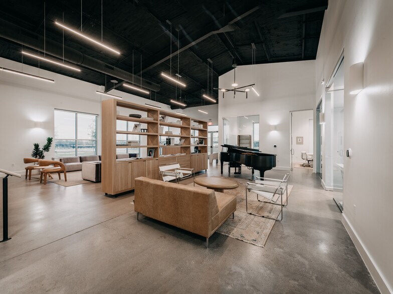 More Photos Of 9555 Harmon Rd, Fort Worth Office For Lease