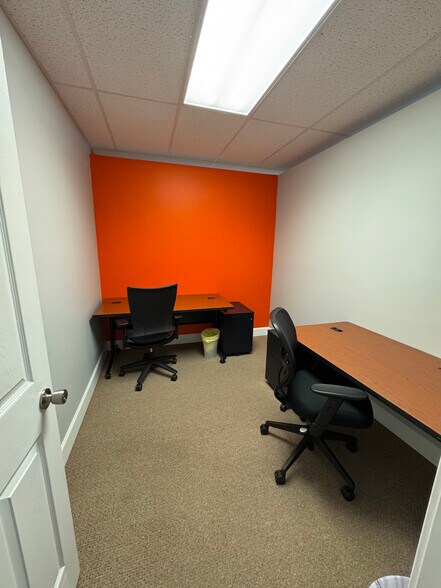 More Photos Of 1516 N Shenandoah Ave, Front Royal Medical For Lease