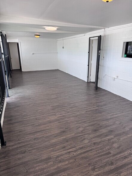 More Photos Of 6735 N Peoria Ave, Tulsa Convenience Store For Sale