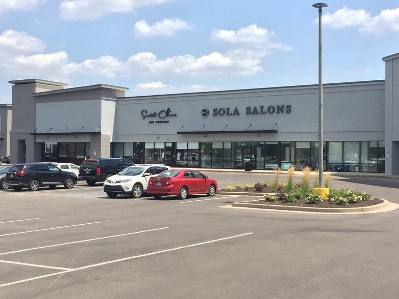 More Photos Of 1675 W Smith Valley Rd, Greenwood General Retail For Lease
