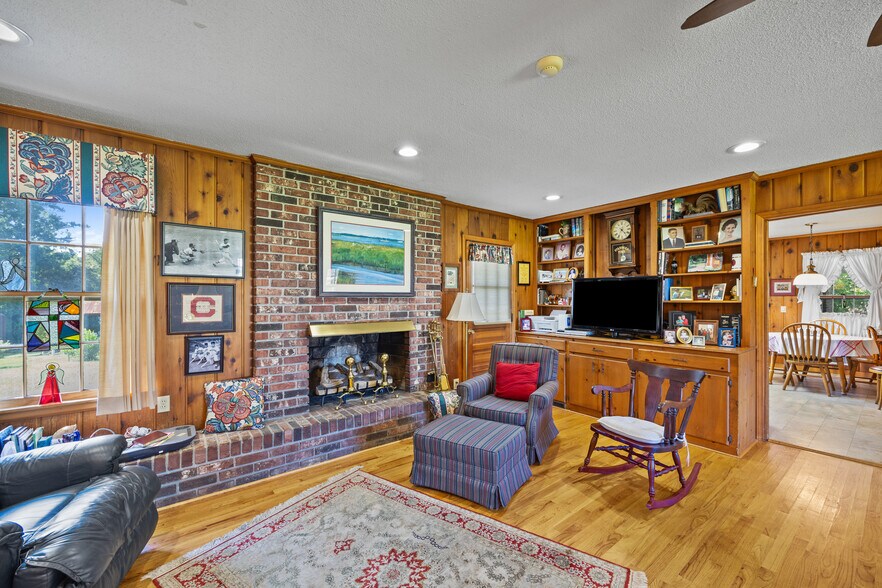 More Photos Of , West Columbia Unknown For Sale