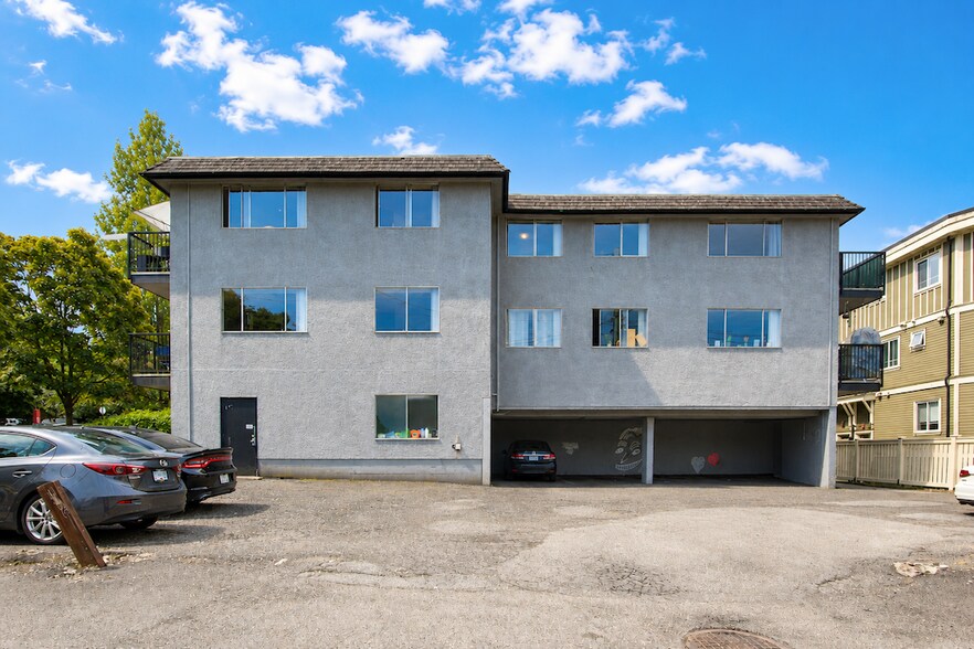 More Photos Of 2065 Triumph St, Vancouver Apartments For Sale