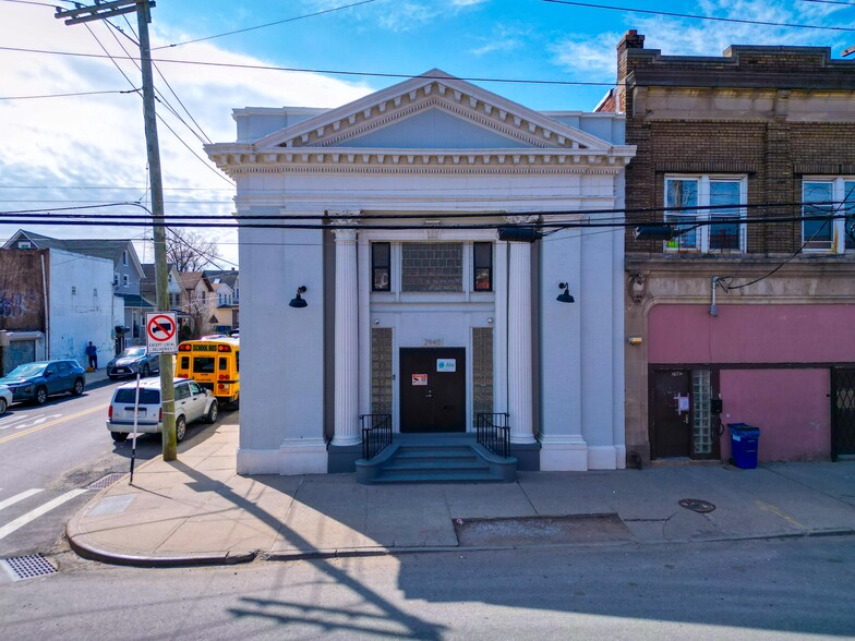 More Photos Of 2940 Richmond Ter, Staten Island Loft Creative Space For Sale