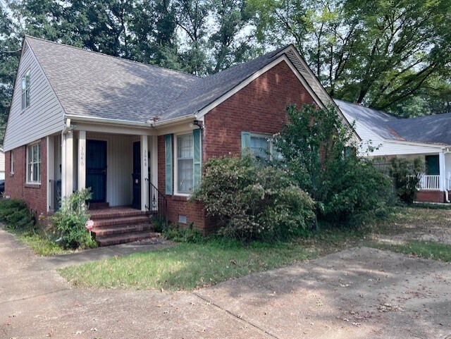 More Photos Of 3646 Walnut Grove Rd, Memphis Apartments For Sale