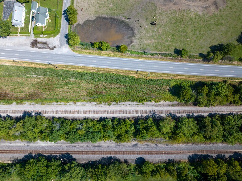 More Photos Of 300 Railroad Ave, Wheeler Auto Repair For Sale