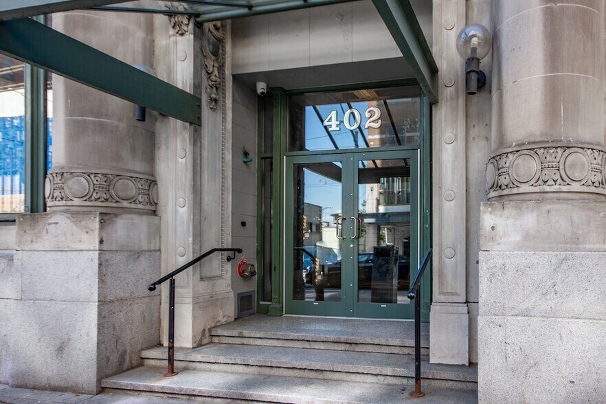 More Photos Of 402 W Pender St, Vancouver Office Residential For Sale