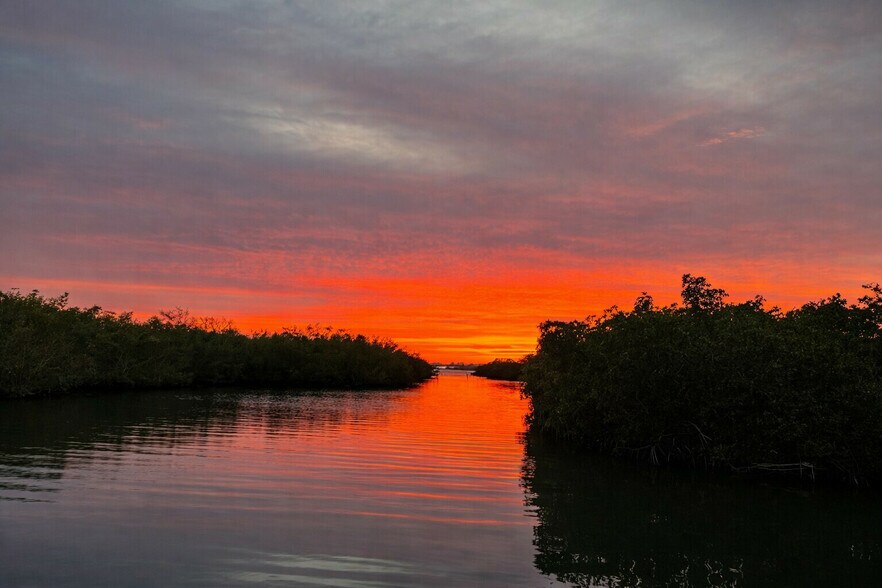 More Photos Of 6817 Bayshore Rd, Palmetto Land For Sale