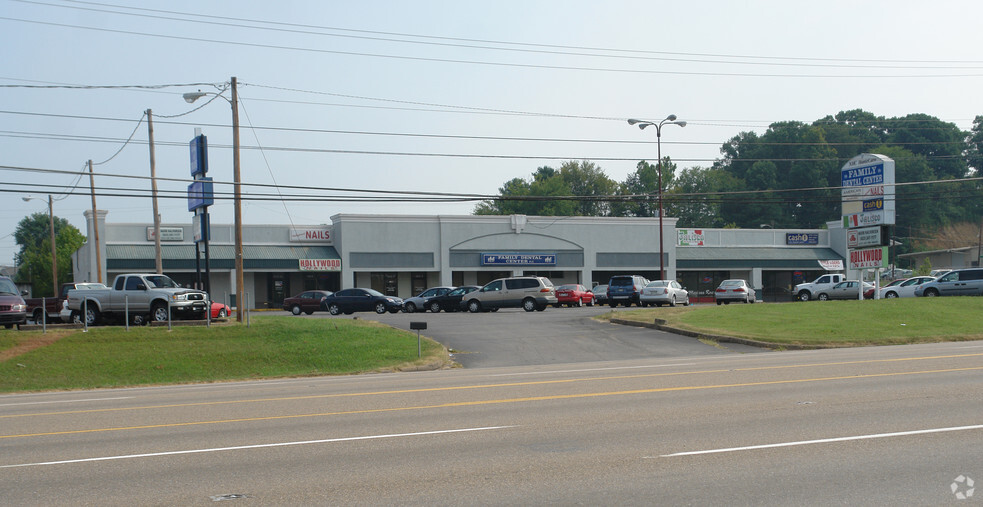 Primary Photo Of 1420 E Stone Dr, Kingsport Unknown For Lease