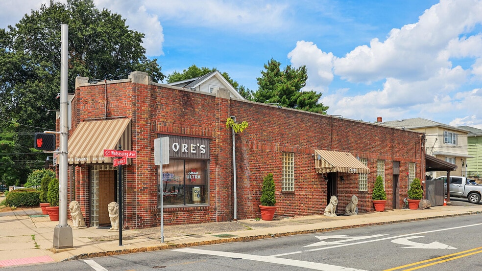 Primary Photo Of 45-47 Franklin St, Bloomfield Bar For Sale